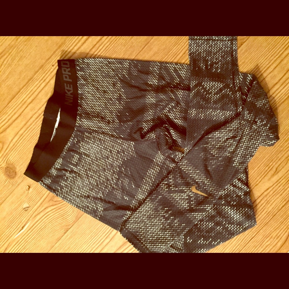 Nike pro work out spandex
